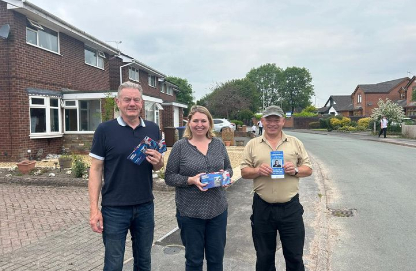 Cheadle - canvassing with Flunder and 